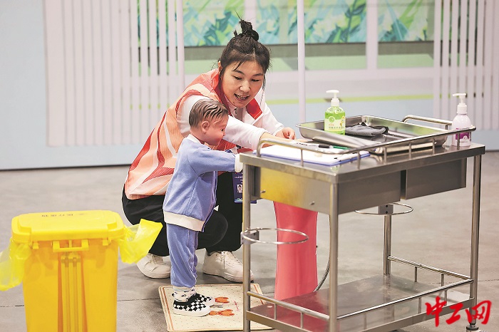 3235705_tpzz_1764050608904_b