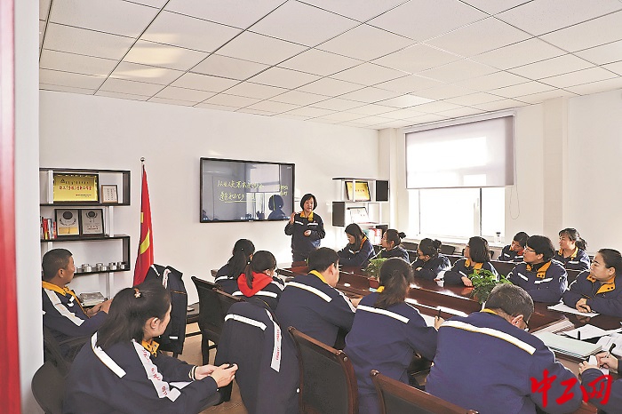 3211116_tpzz_1765349881974_b